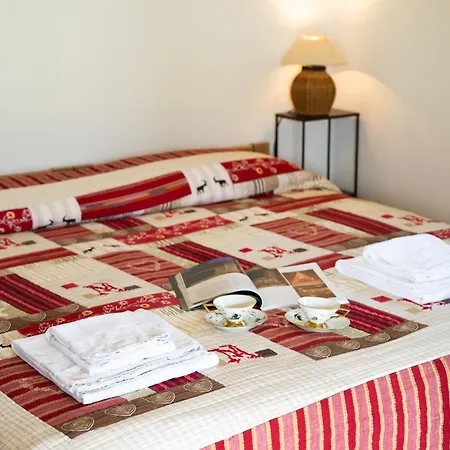 Antica Isola Giardino Apartment