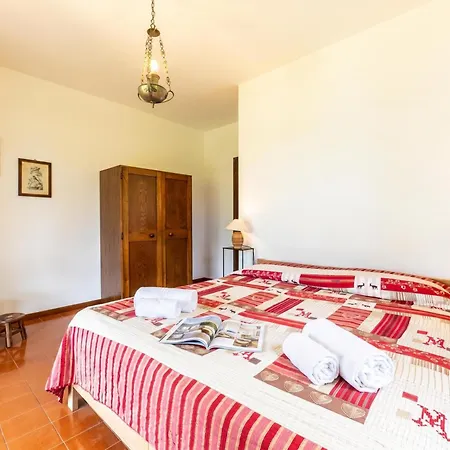 Antica Isola Giardino Apartment