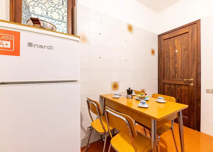 Lägenhet Antica Isola Giardino *