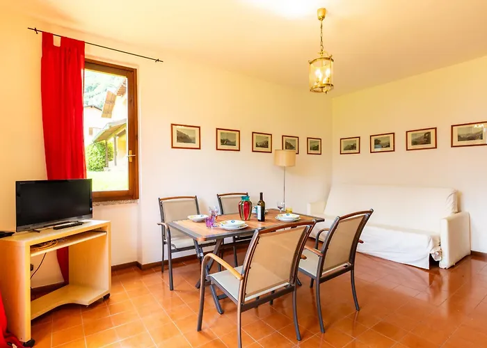 Antica Isola Giardino Sala Comacina